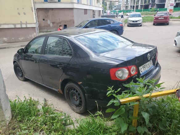 2006 Volkswagen Jetta V, чёрный, 420000 рублей - вид 4