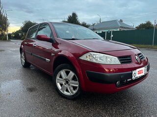 2004 Renault Megane II, красный, 239999 рублей, вид 1