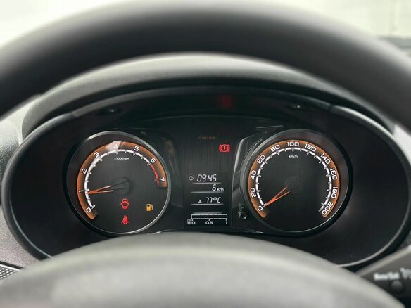 2026 Lada (ВАЗ) Granta Cross I Рестайлинг, серебристый, 1386000 рублей - вид 13
