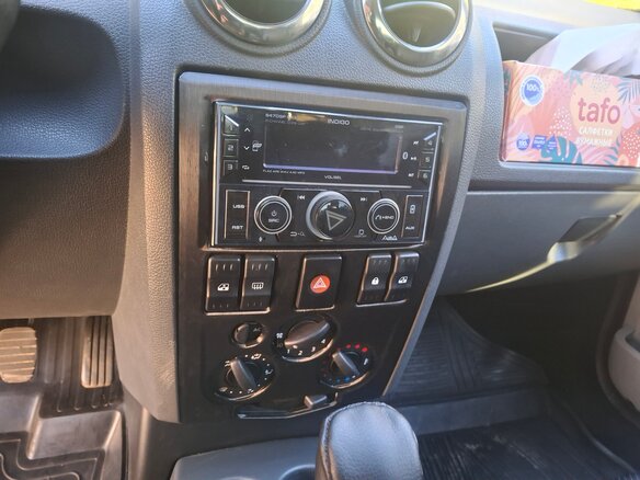 2009 Renault Logan I, чёрный, 370000 рублей - вид 10