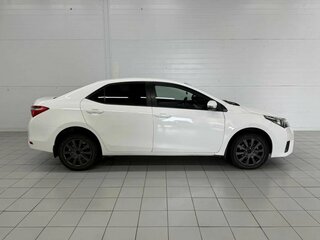 2013 Toyota Corolla XI (E160, E170, E180), белый, 1265000 рублей, вид 4