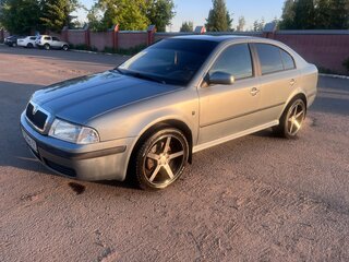 2003 Skoda Octavia I (A4) Рестайлинг, серый, 455000 рублей, вид 2