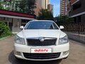 2013 Skoda Octavia II (A5) Рестайлинг, белый, 650000 рублей - вид 1