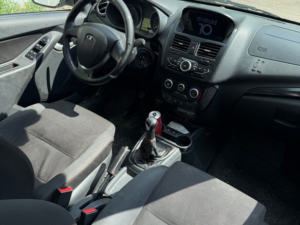 2015 Lada (ВАЗ) Kalina Sport II, белый, 610000 рублей - вид 5
