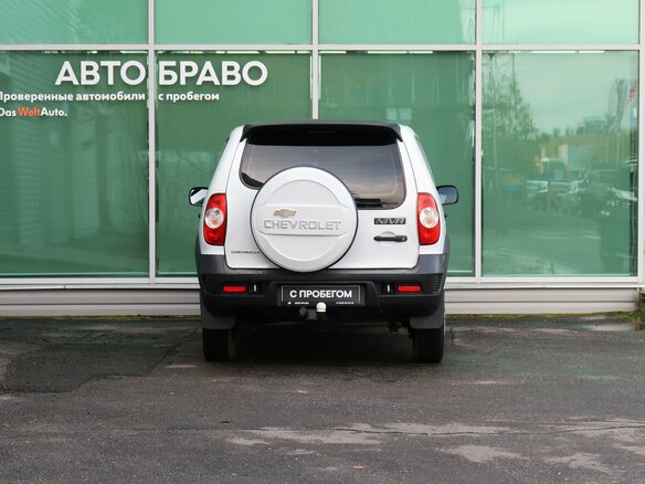 2019 Chevrolet Niva I Рестайлинг, белый, 729000 рублей - вид 9