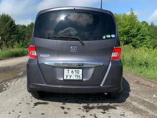 2014 Honda Freed I Рестайлинг 2, серый, 1350000 рублей, вид 2