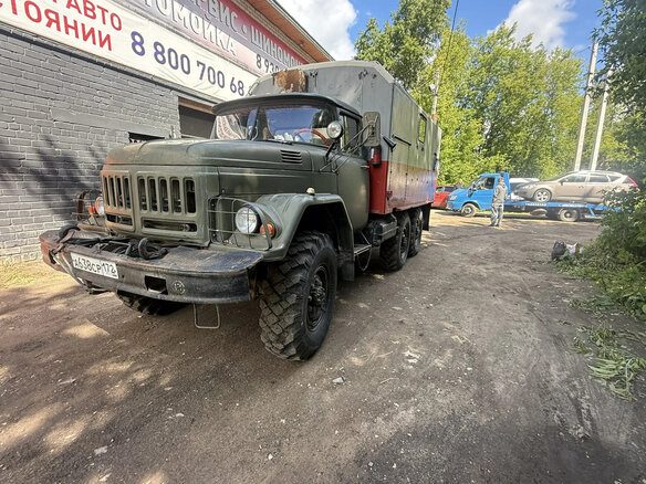 1988 ЗИЛ 131, зелёный