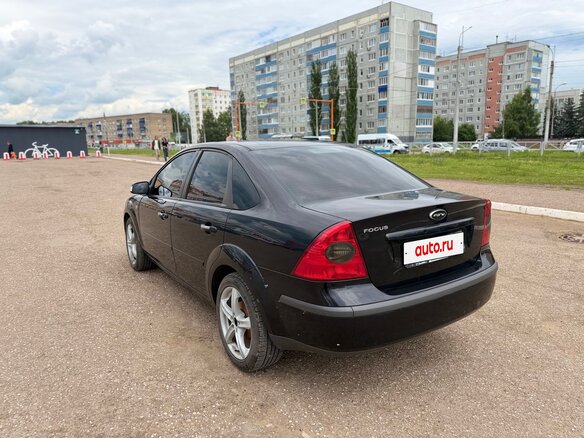 2007 Ford Focus II, чёрный - вид 2