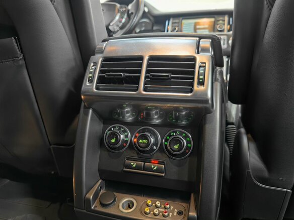 2009 Land Rover Range Rover Supercharged III Рестайлинг 2, коричневый, 1520000 рублей - вид 19