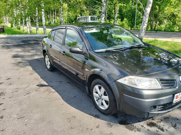 2006 Renault Megane II Рестайлинг, чёрный - вид 2
