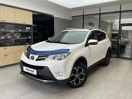 Toyota RAV4 IV (XA40)