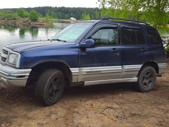 2001 Chevrolet Tracker II, синий, 340000 рублей