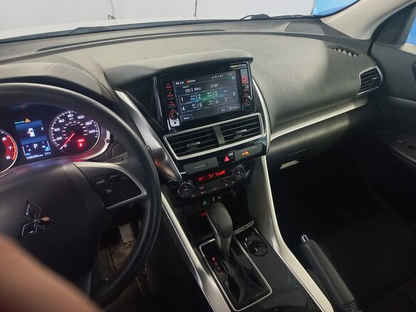 2020 Mitsubishi Eclipse Cross I, белый - вид 10