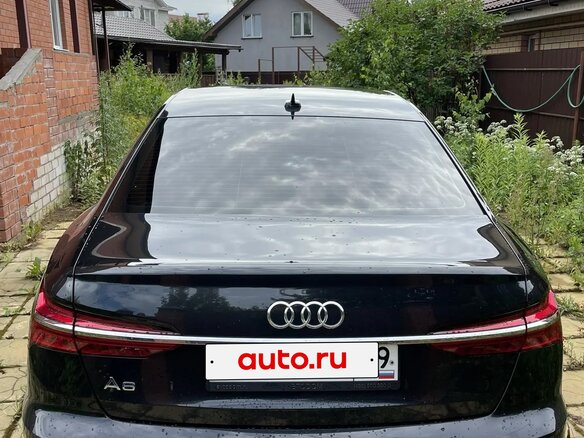 2021 Audi A6 40 TDI V (C8), чёрный, 4600000 рублей - вид 2