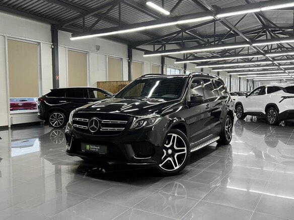 2016 Mercedes-Benz GLS 500 I (X166), чёрный, 4190000 рублей