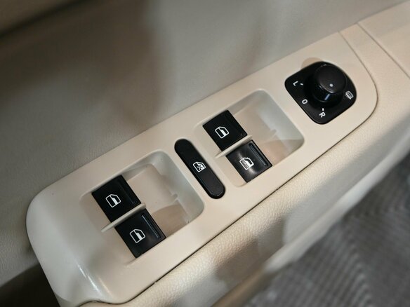 2014 Skoda Superb II Рестайлинг, фиолетовый, 920000 рублей - вид 14