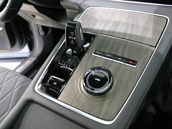 2025 Geely Monjaro I Рестайлинг, серый, 4954990 рублей - вид 15