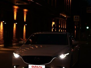 2015 Mazda Atenza III Рестайлинг, белый, 1800000 рублей, вид 3
