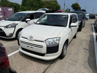 2022 Toyota Probox I Рестайлинг, белый, 710999 рублей, вид 1