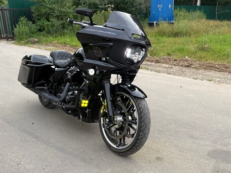 2017 Harley-Davidson Road King, чёрный, 1650000 рублей, вид 4