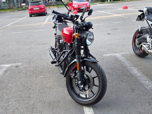 2024 Royal Enfield Hunter, красный, 380000 рублей - вид 2