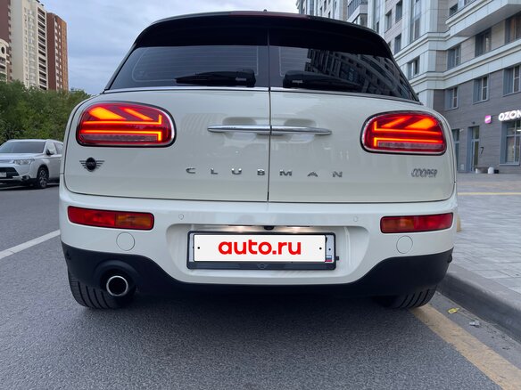 2021 Mini Clubman Cooper II Рестайлинг, бежевый - вид 1