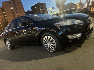2010 Ford Mondeo IV Рестайлинг, чёрный, 800000 рублей, вид 1