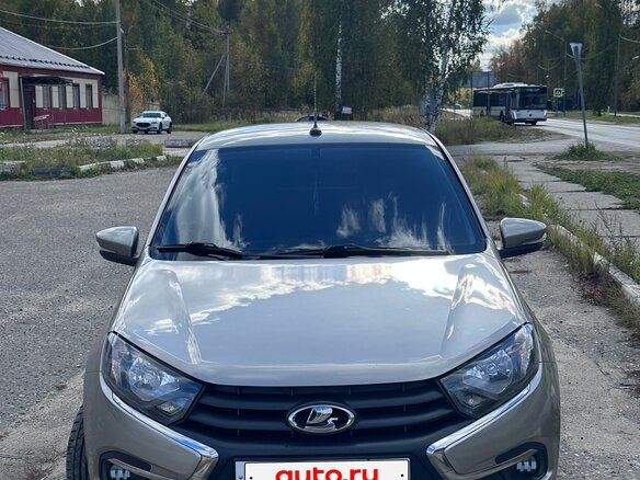 2021 Lada (ВАЗ) Granta I Рестайлинг, серебристый, 750000 рублей - вид 1