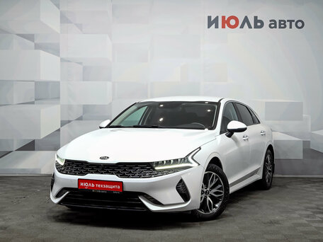 Kia K5 III