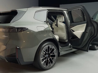 2026 BMW X5 40d V (G65), серый, 18390000 рублей, вид 3