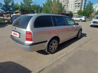 2003 Skoda Octavia I (A4) Рестайлинг, серебристый, 315000 рублей, вид 2