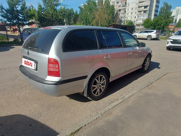 2003 Skoda Octavia I (A4) Рестайлинг, серебристый, 315000 рублей - вид 1