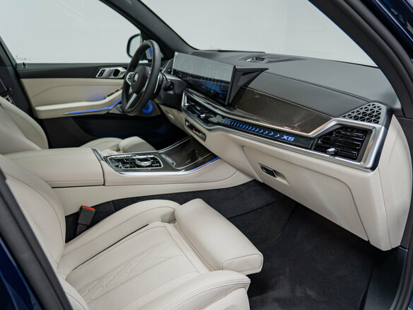 2026 BMW X5 30d IV (G05/G18) Рестайлинг, синий, 16190000 рублей - вид 13
