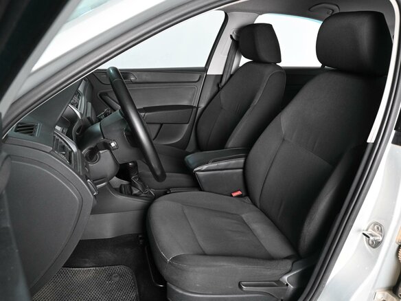 2016 Skoda Rapid I, серебристый, 1129000 рублей - вид 9