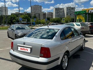 1998 Volkswagen Passat B5, серебристый, 550000 рублей, вид 4