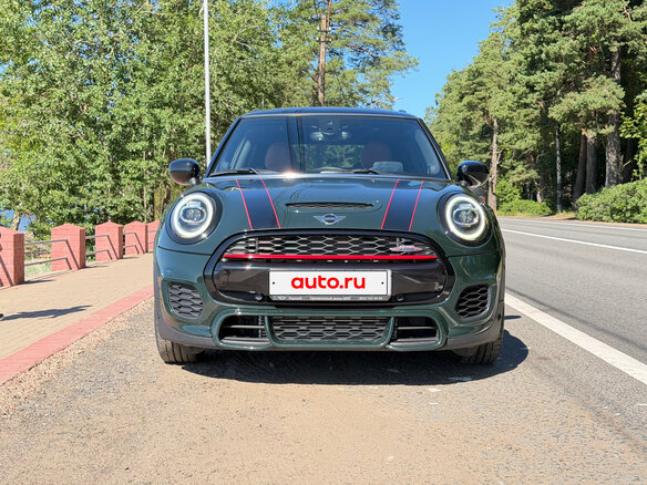 2020 Mini Hatch JCW III (F55/F56) Рестайлинг, зелёный, 3650000 рублей - вид 1