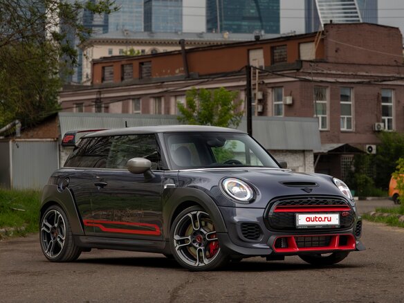 2020 Mini Hatch JCW John Cooper Works GP III (F55/F56) Рестайлинг, серый, 5600000 рублей - вид 3