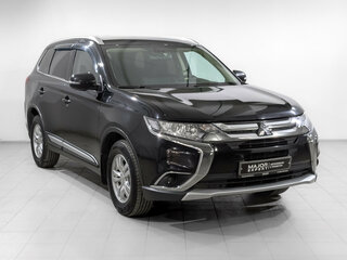 2017 Mitsubishi Outlander III Рестайлинг 2, чёрный, 1815000 рублей, вид 3