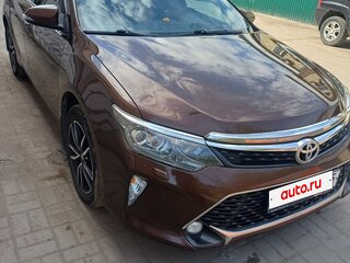 2017 Toyota Camry VII (XV50) Рестайлинг 2, коричневый, 2200000 рублей, вид 2