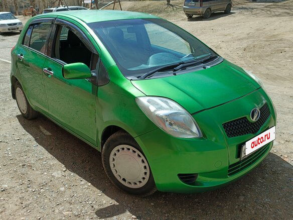 2005 Toyota Vitz II (XP90), зелёный, 250000 рублей - вид 3