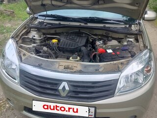 2012 Renault Sandero I, бежевый, 510000 рублей, вид 3