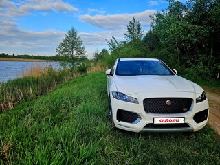 2016 Jaguar F-Pace I, белый, 1999999 рублей, вид 3