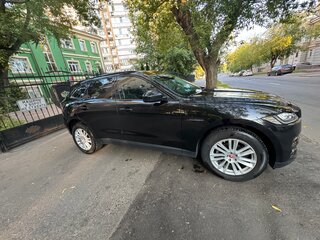 2017 Jaguar F-Pace I, чёрный, 2650000 рублей, вид 2