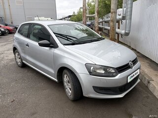 2010 Volkswagen Polo V, серебристый, 525000 рублей, вид 1