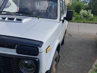 2002 Lada (ВАЗ) 2121 (4x4) I Рестайлинг, белый, 180000 рублей, вид 3