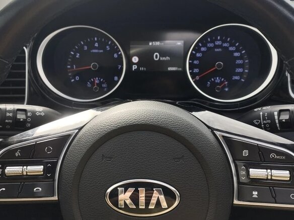 2020 Kia Ceed III, белый, 1680000 рублей - вид 9