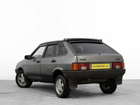 2004 Lada (ВАЗ) 21093i, зелёный, 99000 рублей - вид 5