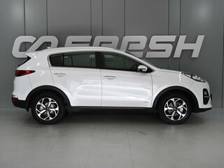 2018 Kia Sportage IV Рестайлинг, белый, 2059000 рублей, вид 5