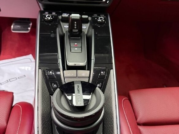 2023 Porsche 911 Turbo S VIII (992), чёрный, 27000000 рублей - вид 16
