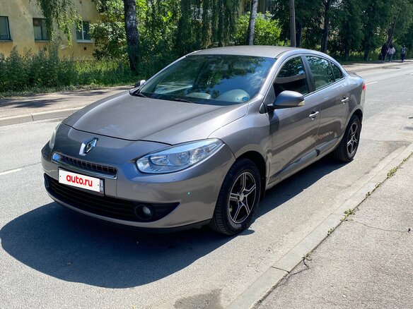 2010 Renault Fluence I, серый, 570000 рублей